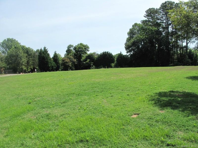 16026 Sunset Dr, Huntersville, NC 28078