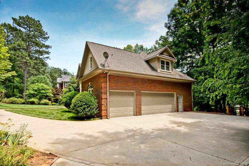 4377 Quiet Cove Ct, Denver, NC 28037