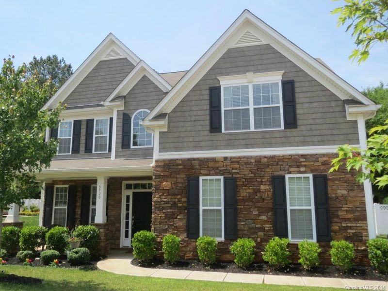 6500 Torrence Trace Dr, Huntersville, NC 28078