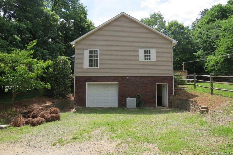 801 Oak Trail Cir, Concord, NC 28025