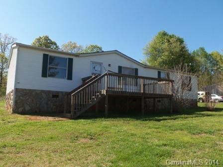 1376 Highland Bluff Ct, Lincolnton, NC 28092