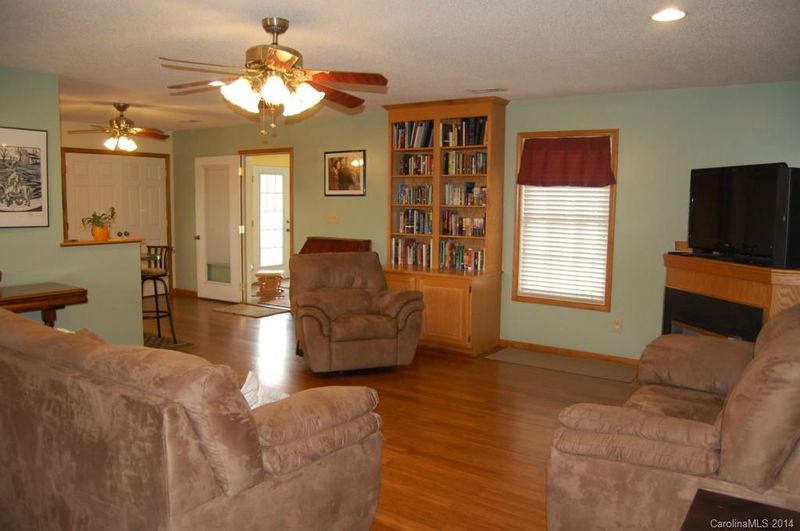3320 Kellystone Dr, Monroe, NC 28110