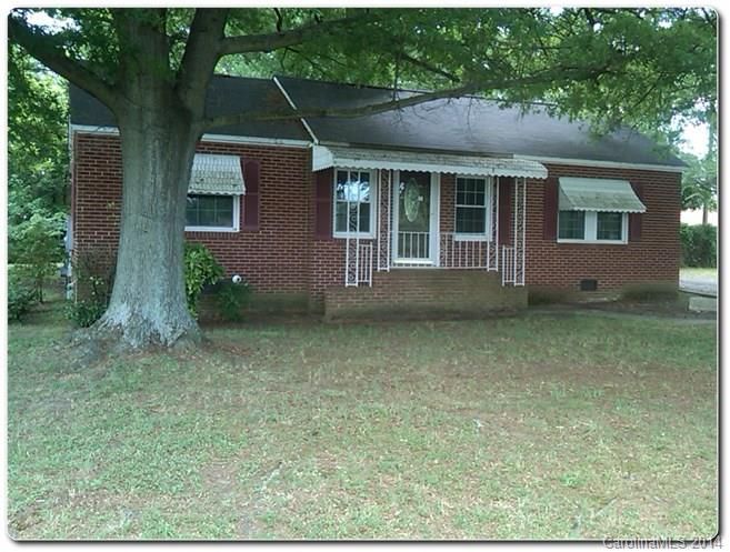 8224 Mcclure Cir, Charlotte, NC 28216