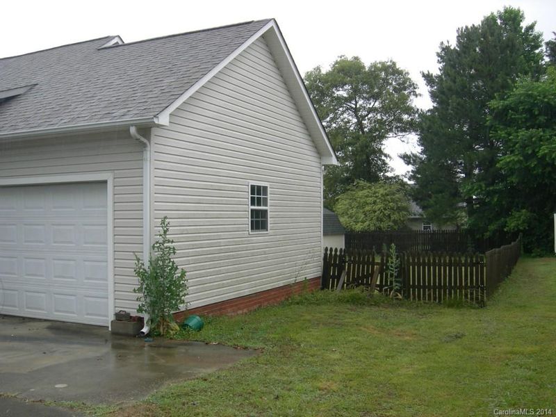 1616 Ashridge Rd, Rock Hill, SC 29730