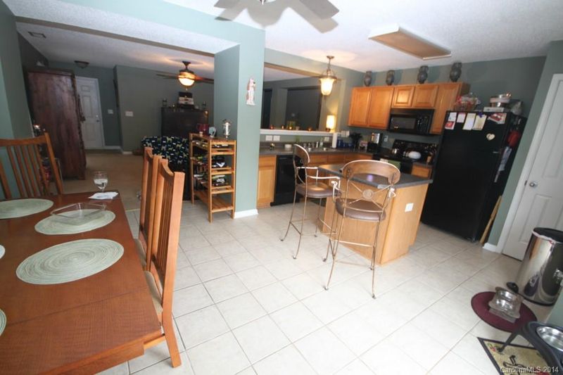 7726 Ponderosa Pine Ln, Charlotte, NC 28215