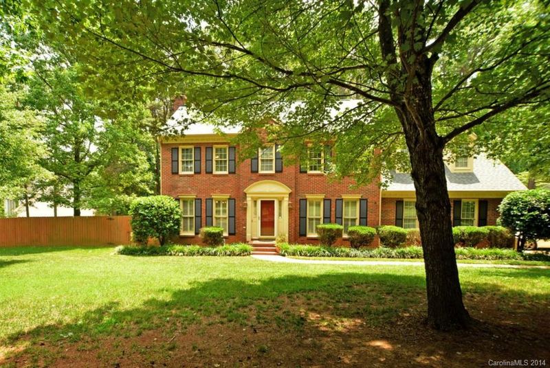 6701 Gold Wagon Ln, Mint Hill, NC 28227