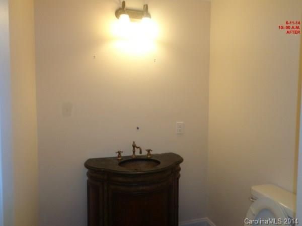 8109 Denholme Dr, Waxhaw, NC 28173