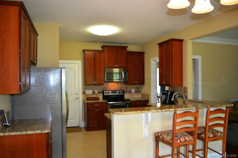 7507 Turkey Trot Dr, Stanley, NC 28164