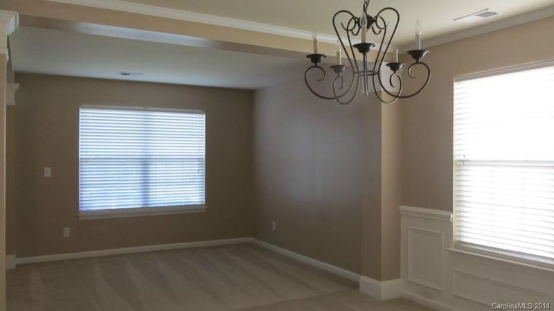 6720 Centerline Dr #9, Charlotte, NC 28278