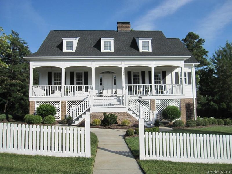 268 Charter Ct SE, Concord, NC 28025