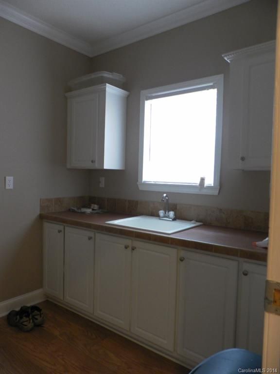 2296 Airport Rd, Lancaster, SC 29720