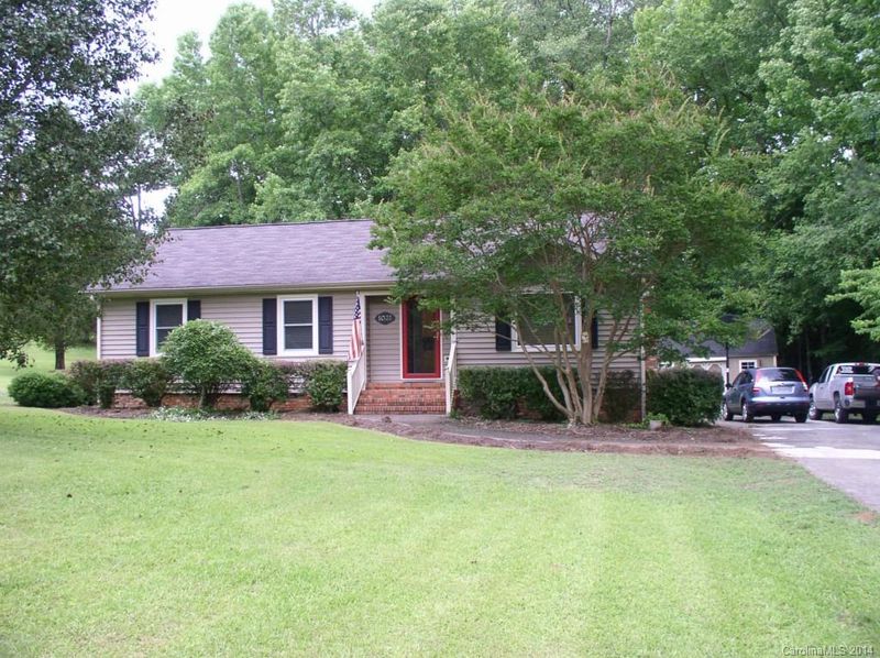 1031 Hollow Rd, Chester, SC 29706