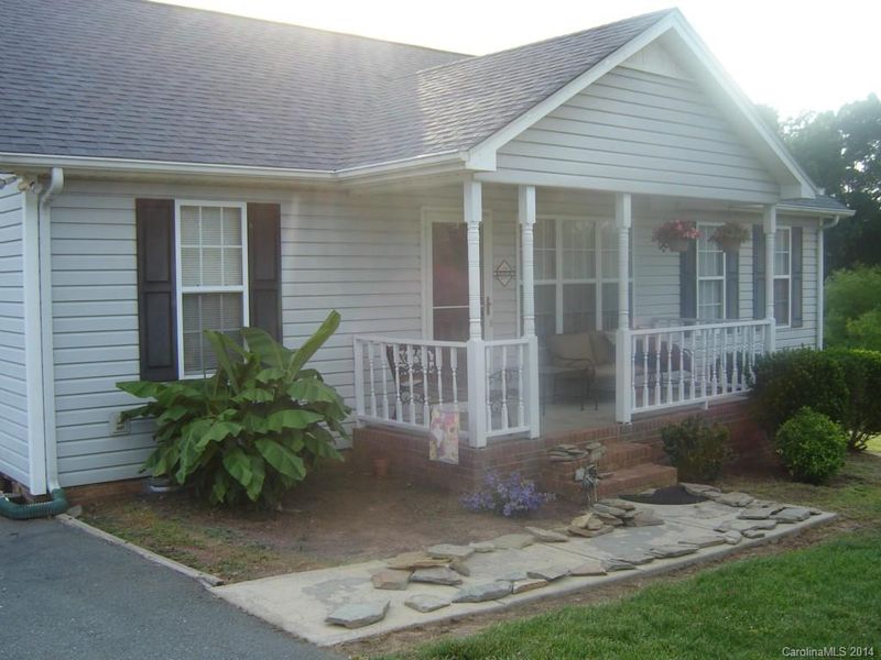 1507 Mcintyre Rd, Wingate, NC 28174
