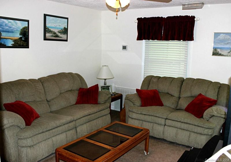 744 Riddle St, Mount Holly, NC 28120