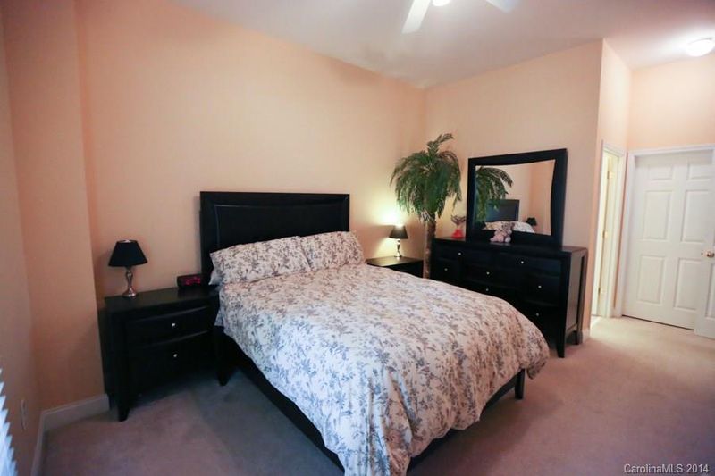 758 N Davidson St #1104, Charlotte, NC 28202