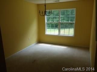 407 Ferrell Ave, Charlotte, NC 28216