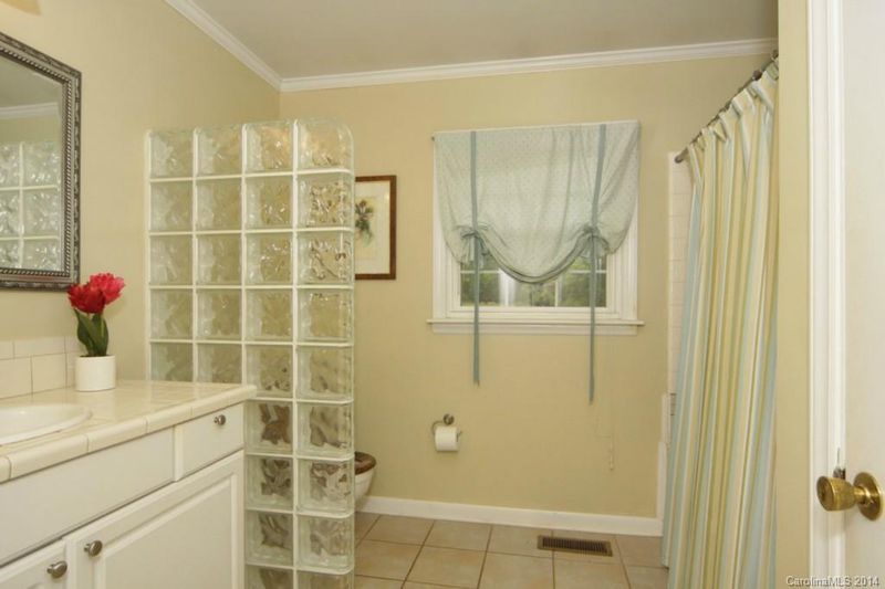 3502 Parkwood School Rd, Monroe, NC 28112
