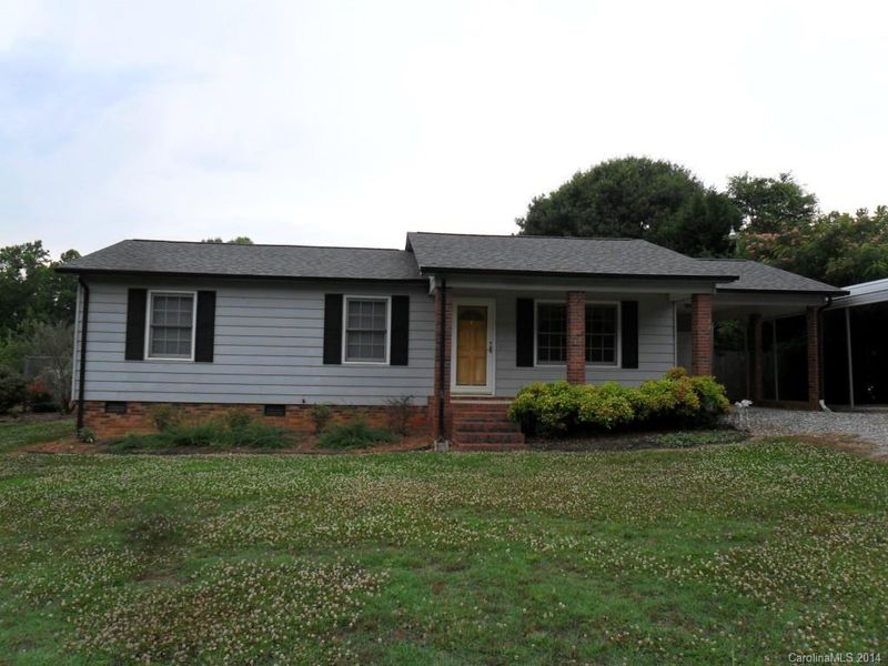 5591 Crouse Rd, Crouse, NC 28033