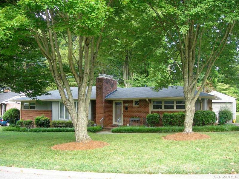 5300 Seacroft Rd, Charlotte, NC 28210