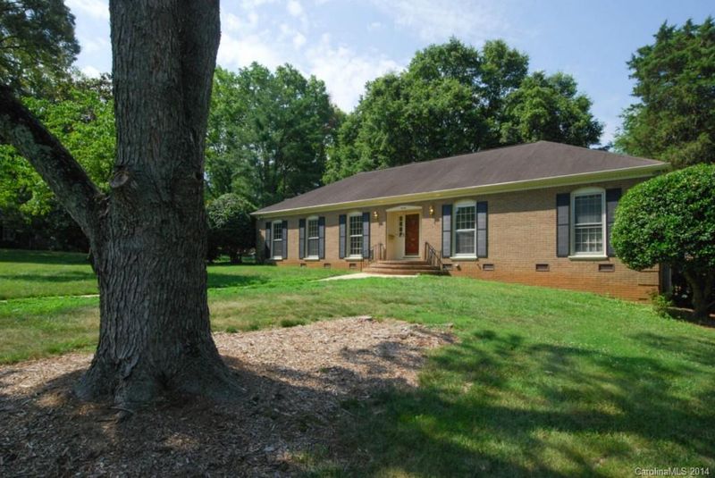 4234 Tyndale Ave, Charlotte, NC 28210