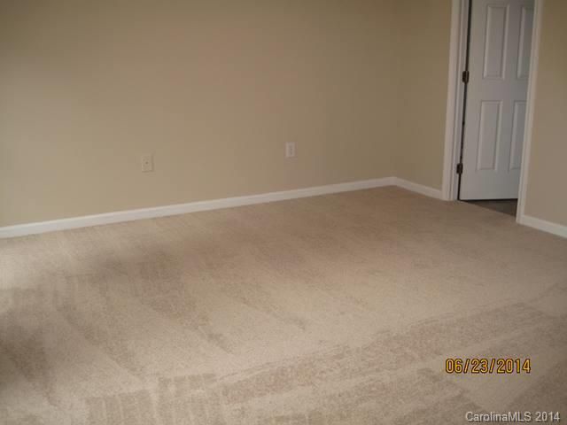 5405 Ashbury Ln, Davidson, NC 28036