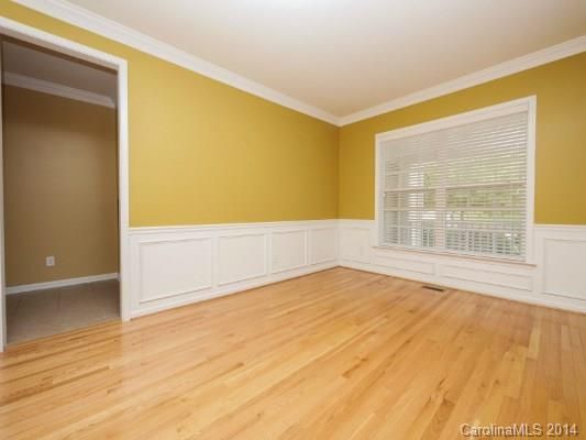 1711 Colville Ln, Tega Cay, SC 29708
