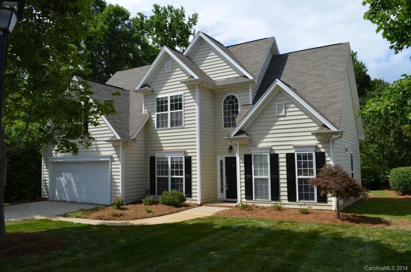 126 Devon Forest Dr, Mooresville, NC 28115