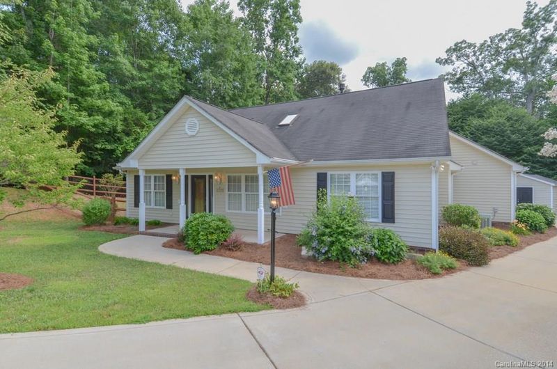 4708 Bancroft Pl, Waxhaw, NC 28173