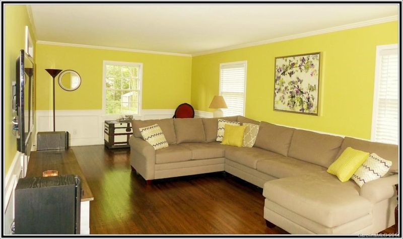 6025 Gate Post Rd, Charlotte, NC 28211