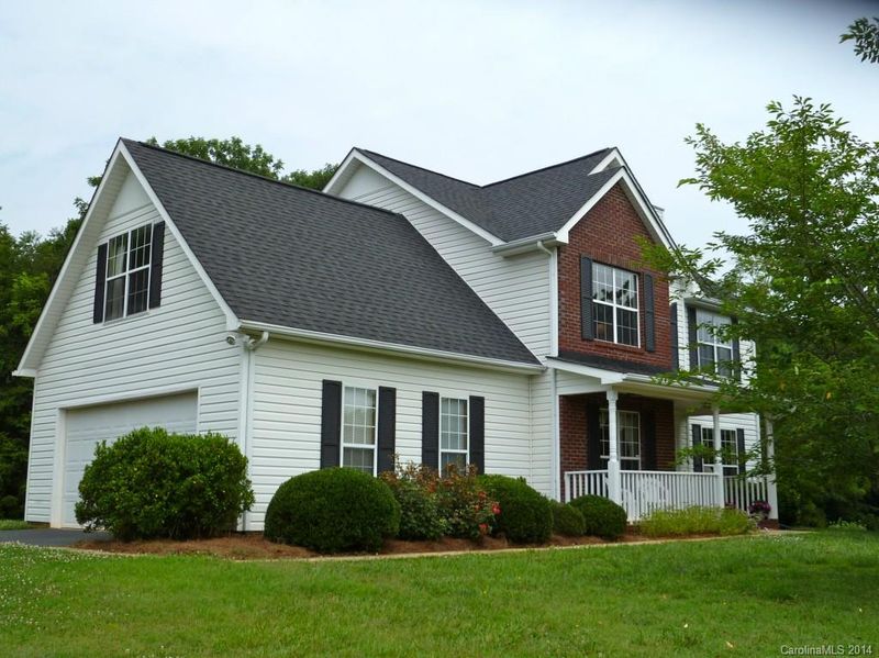 2403 Potter Downs Dr, Waxhaw, NC 28173