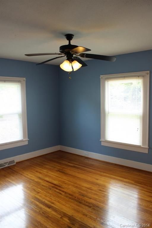 635 Secrest Ave, Belmont, NC 28012