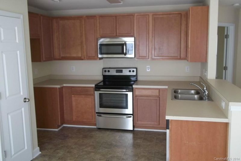 978 Ramsgate Dr, Concord, NC 28025