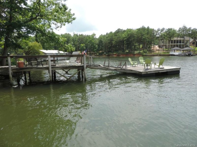 5559 Beaverdam Creek Rd, Clover, SC 29710