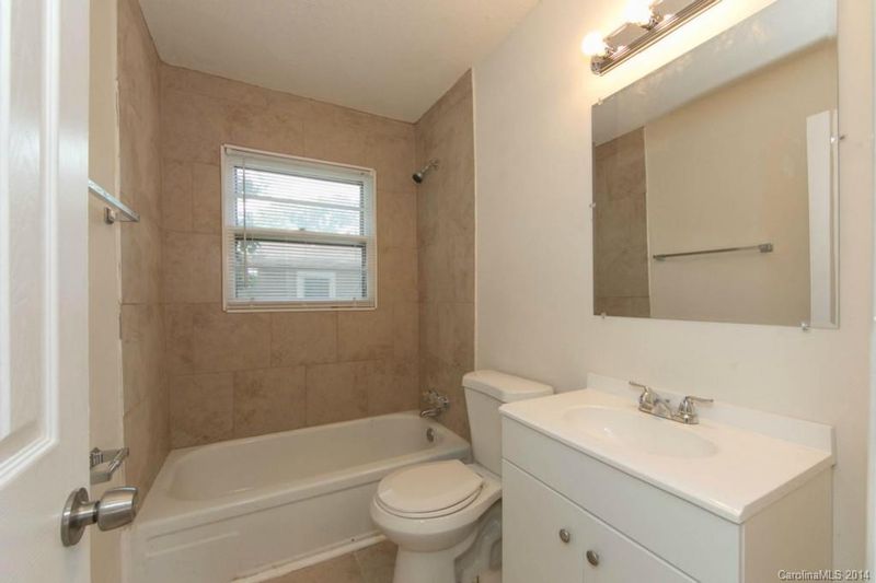 300 E Cama St #1&2, Charlotte, NC 28217