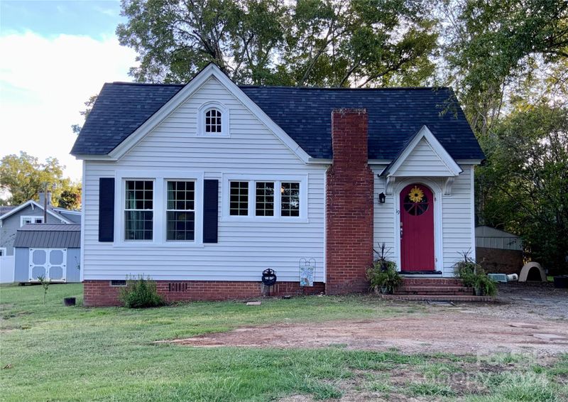 19 Hillside Ln, York, SC 29745