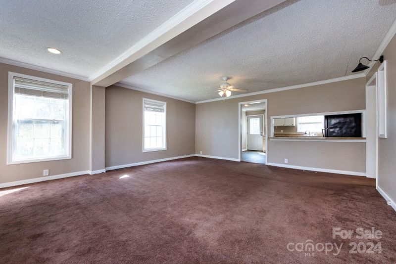 5211 Power Line St, Kannapolis, NC 28081