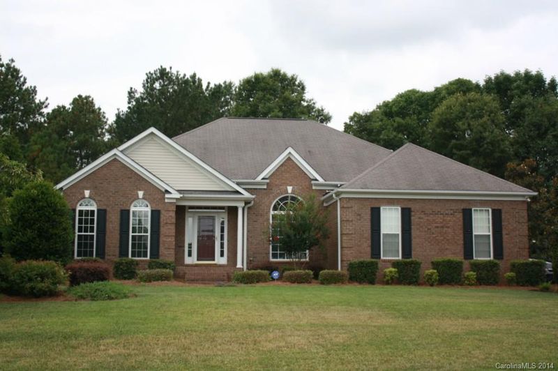 7773 Coachman Ct, Harrisburg, NC 28075