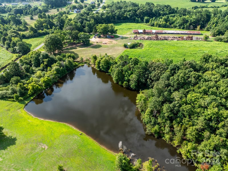 6220 Riggins Rd, Marshville, NC 28103