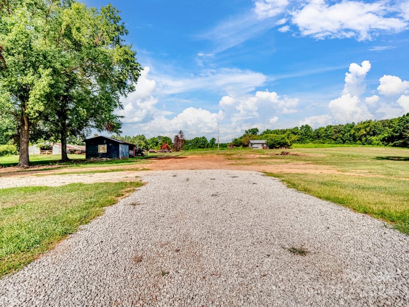 6220 Riggins Rd, Marshville, NC 28103