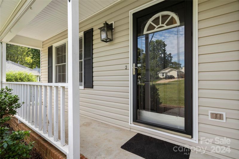 4520 Huntington Dr, Gastonia, NC 28056