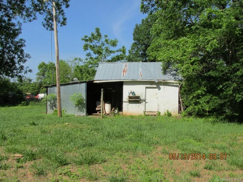 595 Lippard Farm Rd, Statesville, NC 28625