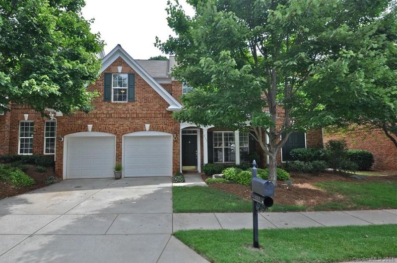 332 Robinlynn Rd #NA, Matthews, NC 28105