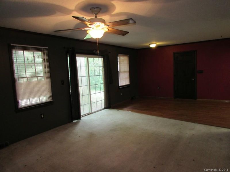 534 Tripolis St, Concord, NC 28025