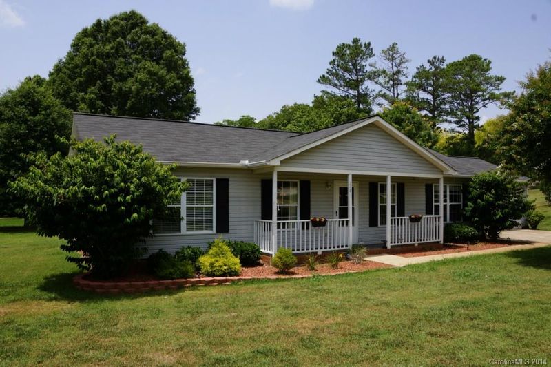 118 Beracah Pl, Mooresville, NC 28115