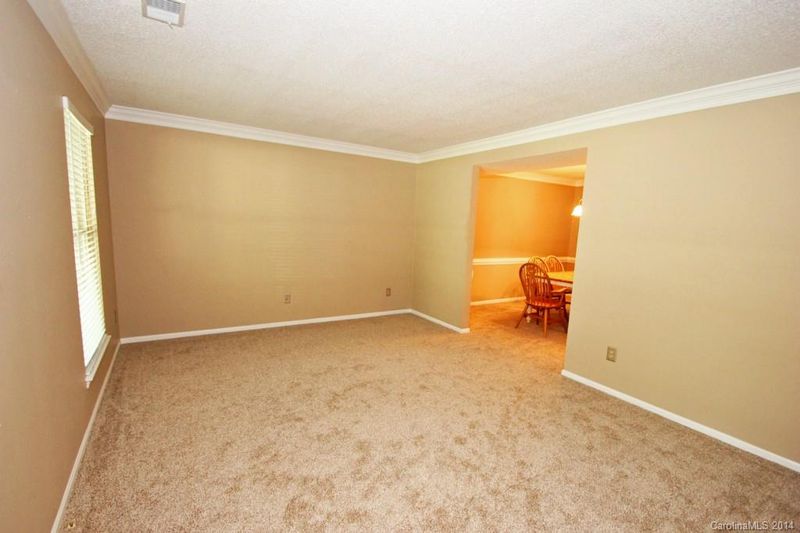 2600 Whisper Ridge Ln, Matthews, NC 28105