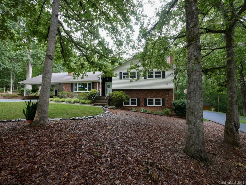 419 Breton Rd, Charlotte, NC 28214