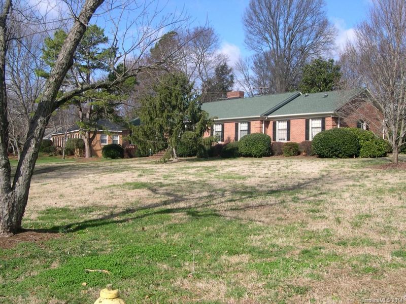 112 Wendover Rd, Charlotte, NC 28211