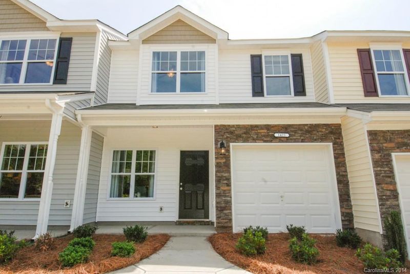 613 Old Mill Rd #79, Lake Wylie, SC 29710