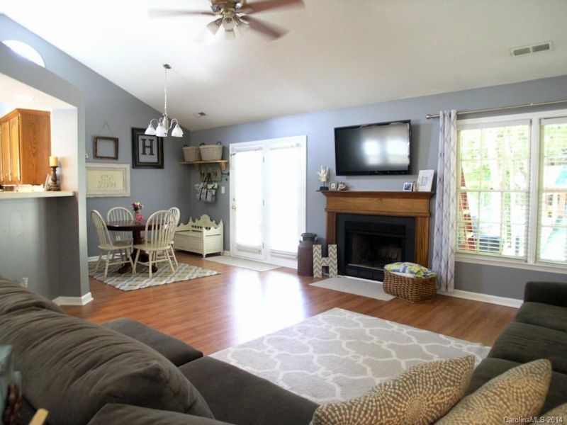 8701 Canter Post Rd, Charlotte, NC 28216