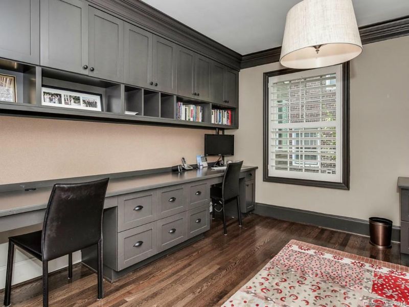 2637 Roswell Ave, Charlotte, NC 28209